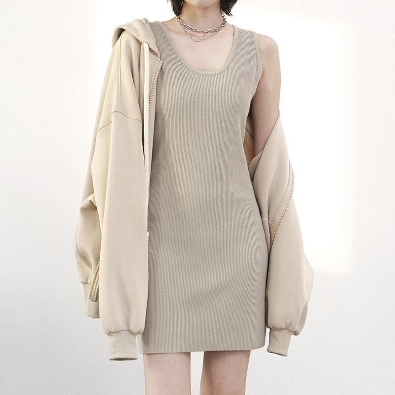 Đầm dệt kim mảnh vừa vặn cổ chữ U không tay có túi bên hông dành cho nữ