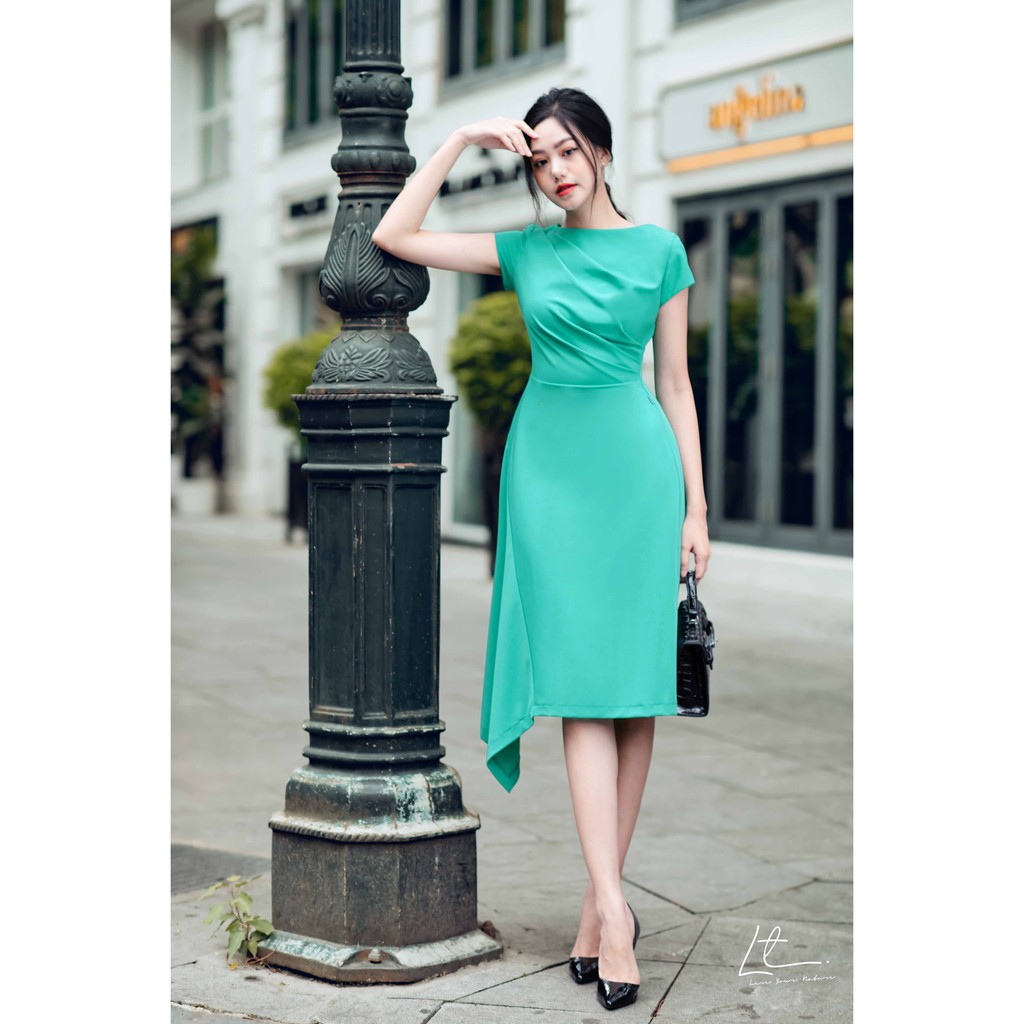 VÁY XÒE CỔ TRÒN LY EO VẠT XÉO SANG CHẢNH | BigBuy360 - bigbuy360.vn