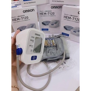 Máy đo huyết áp hem 7120 của Nhật
