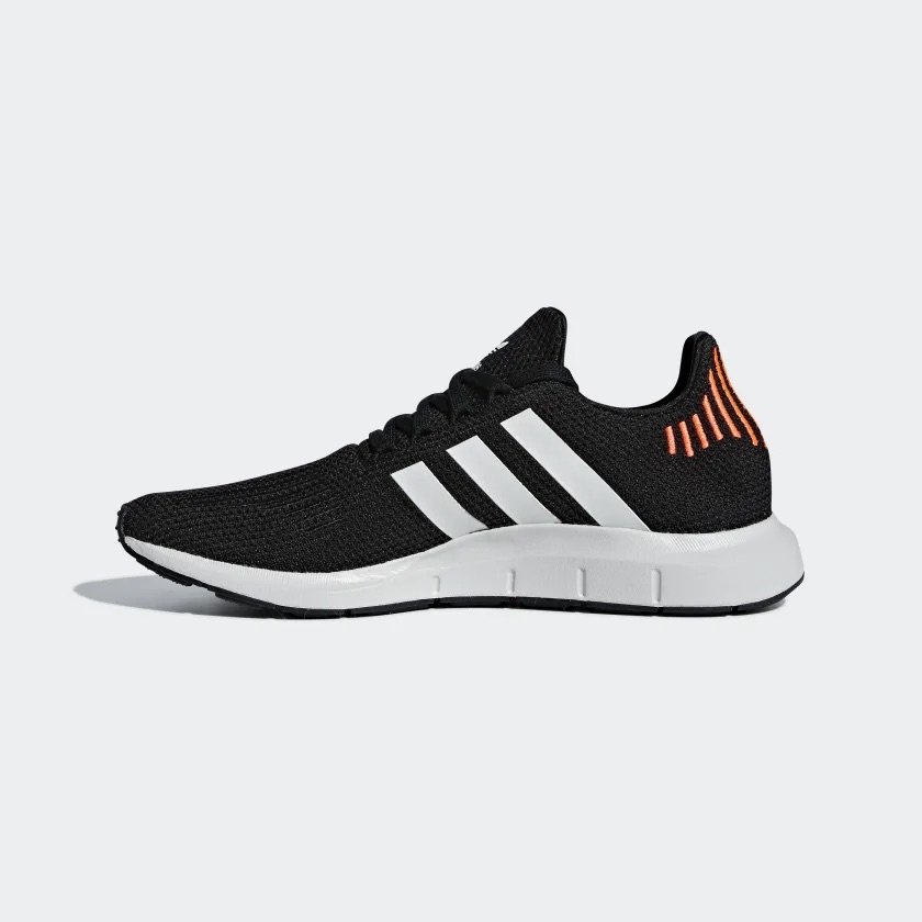 Giày thể thao Sneaker Adidas Swift Run màu Đen sọc Trắng - Code: B37730