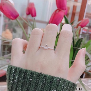 Nhẫn vương miện cao cấp
