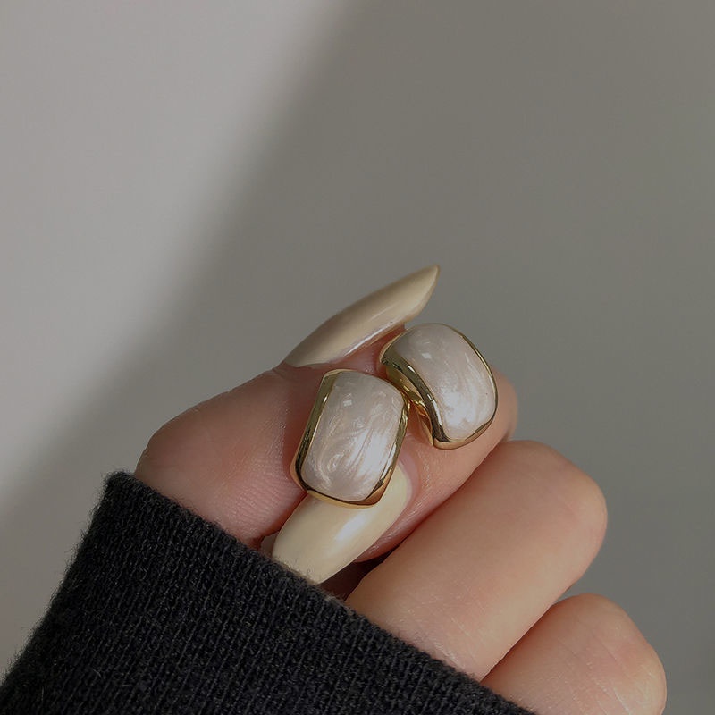 Bông Tai Hình Chữ C Phong Cách Retro Hàn Quốc Đơn Giản Dành Cho Nữ