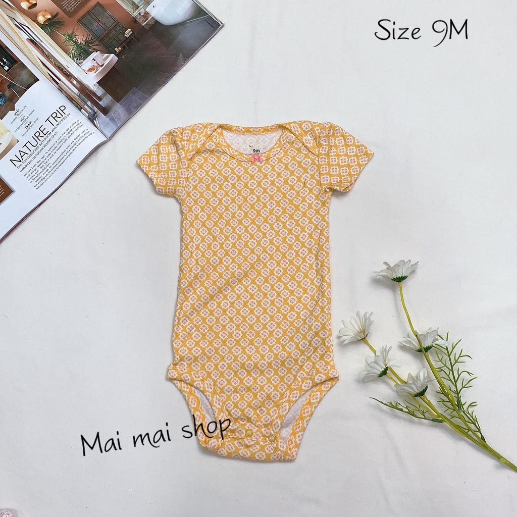 (6-9M chọn màu- gái) Body chip TAY NGẮN xuất dư cổ tròn, cổ đáp chéo cho bé gái sz 6-9M- Bộ liền thân cho bé