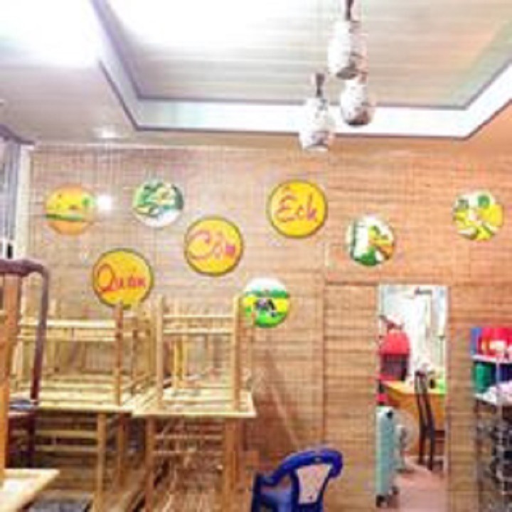 Trang trí quán ăn, nhà hàng, quán cafe bằng mẹt tre vẽ