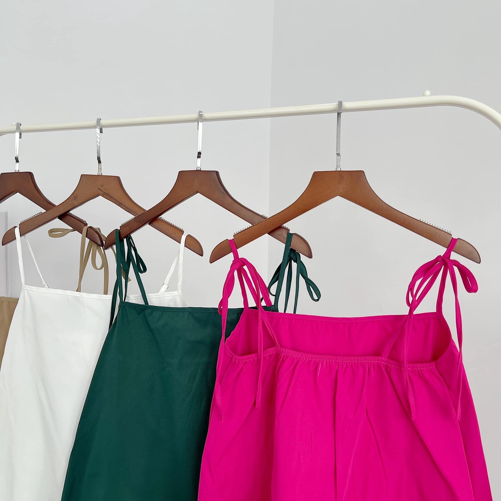 Áo 2 dây hở lưng Ivy Top shop tự chụp