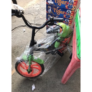 xe đạp cho em bé