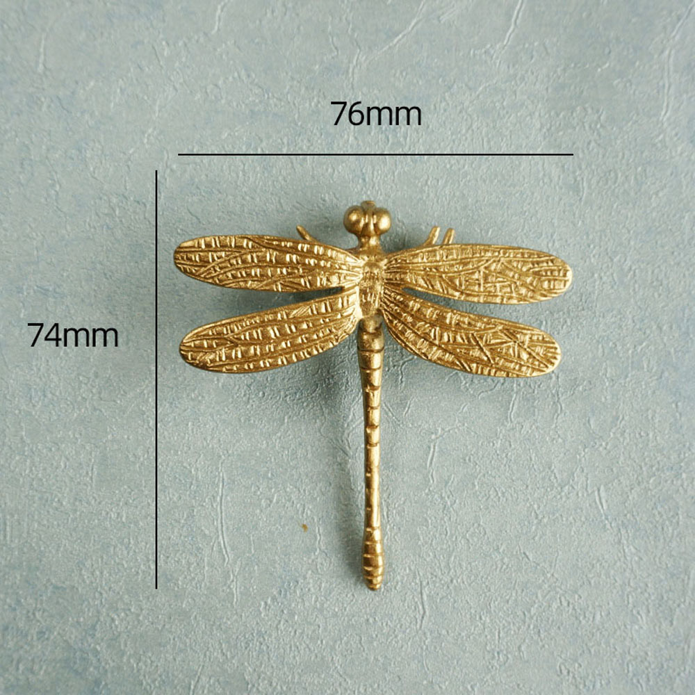 1 Tay Nắm Cửa Hình Chuồn Chuồn Bằng Đồng