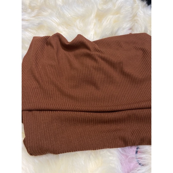 Áo len trễ vai form rộng đủ size Hottgirlshop,áo bẹt vai tay dài phong cách Hàn Quốc | BigBuy360 - bigbuy360.vn