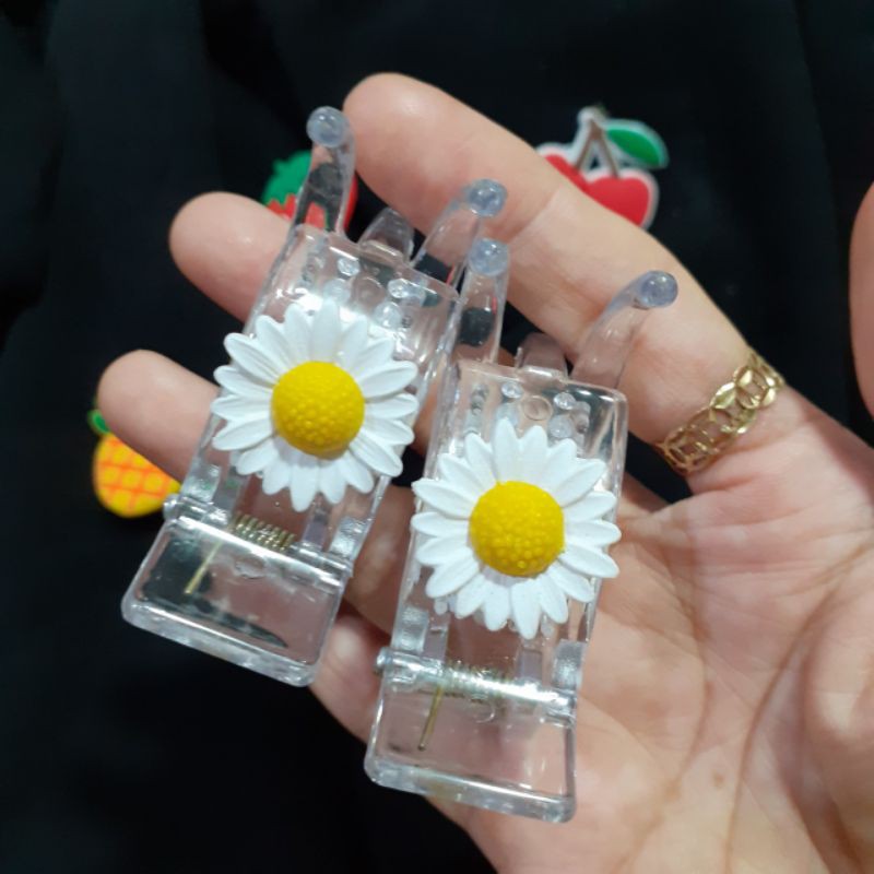 Kẹp 3 răng hoa cúc trắng (Ảnh thật)