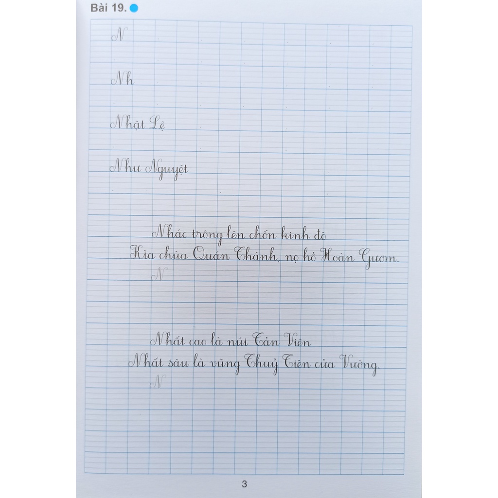 Sách - Giúp em luyện chữ đẹp lớp 3 tập 2