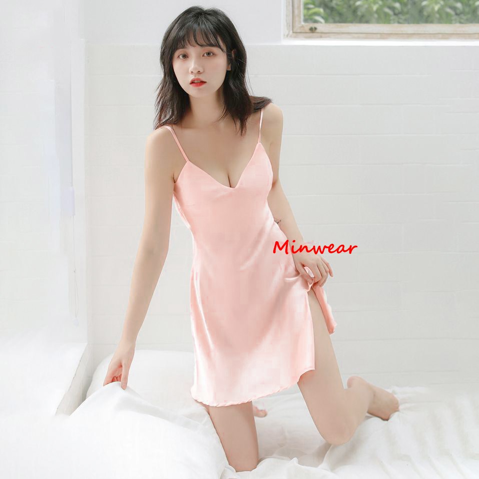 Váy ngủ, đầm ngủ lụa cao cấp 2 dây xẻ tà 1 bên - Minwear Store