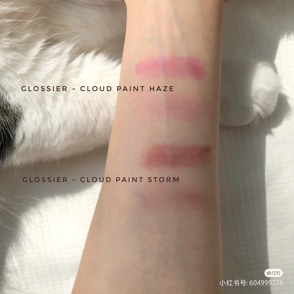 Má hồng dạng kem Glossier Cloud Paint