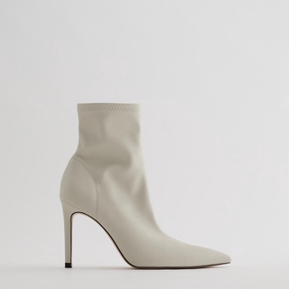 (2 MÀU) BỐT DA NỮ CAO CỔ HAI MÀU BE/ĐEN GÓT NHỌN