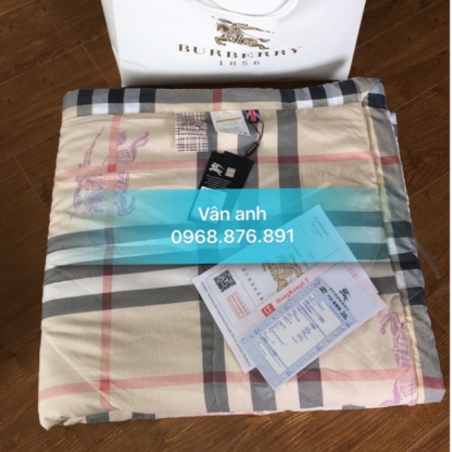 CHĂN ĐŨI HÈ BURBERRY