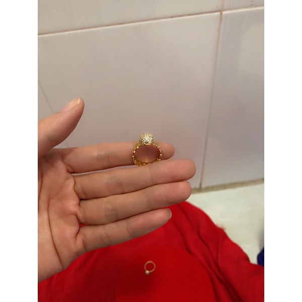 nhẫn mạ vàng