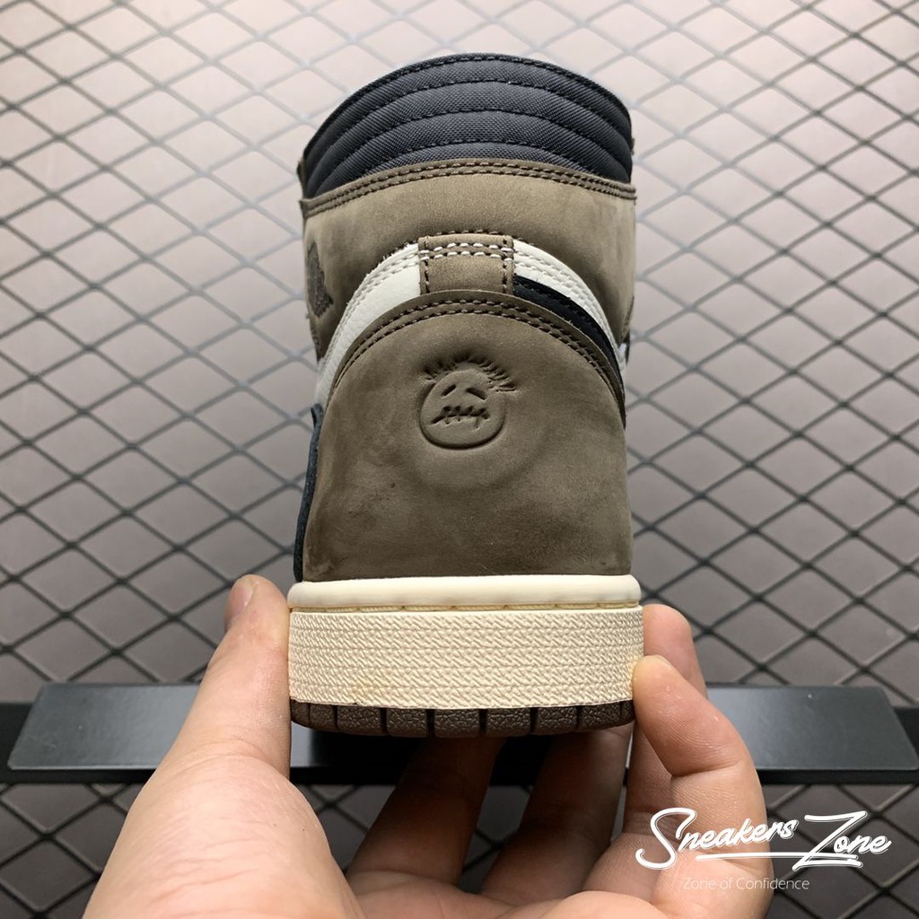 (FREESHIP+HỘP+QUÀ) Giày thể thao Sneakers AIR JORDAN 1 Retro High Travis Scott Xám nâu SNEAKERS ZONE