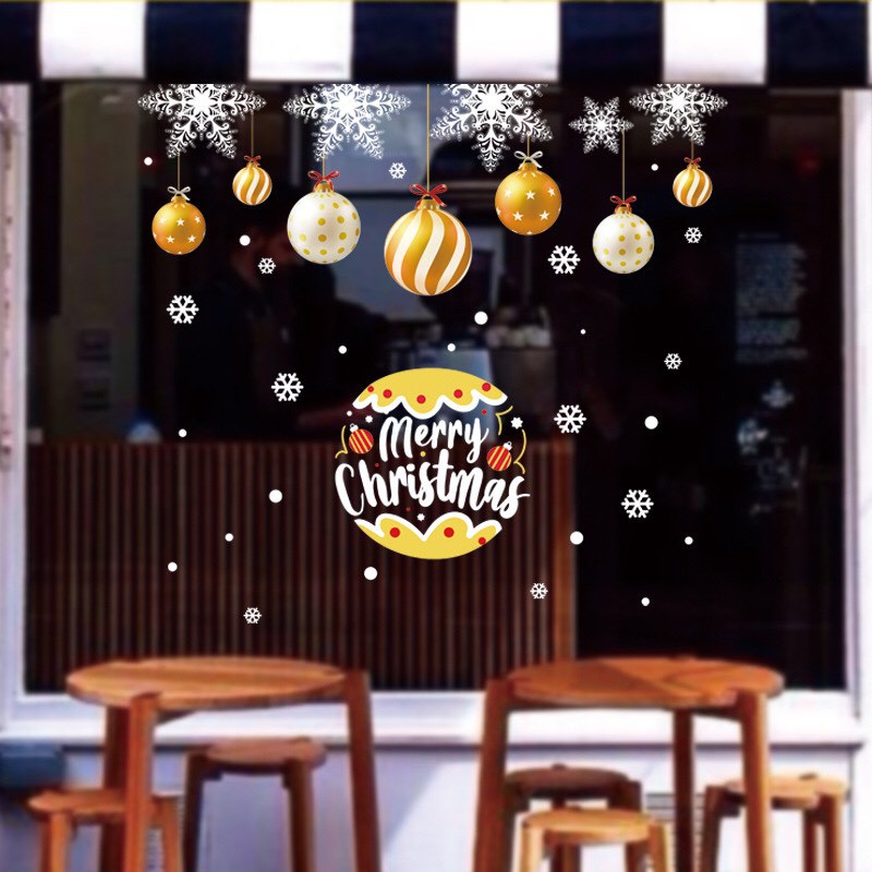 Decal dán tường Noel HÍT TĨNH ĐIỆN - RÈM TRÁI CHÂU VÀNG CAO CẤP