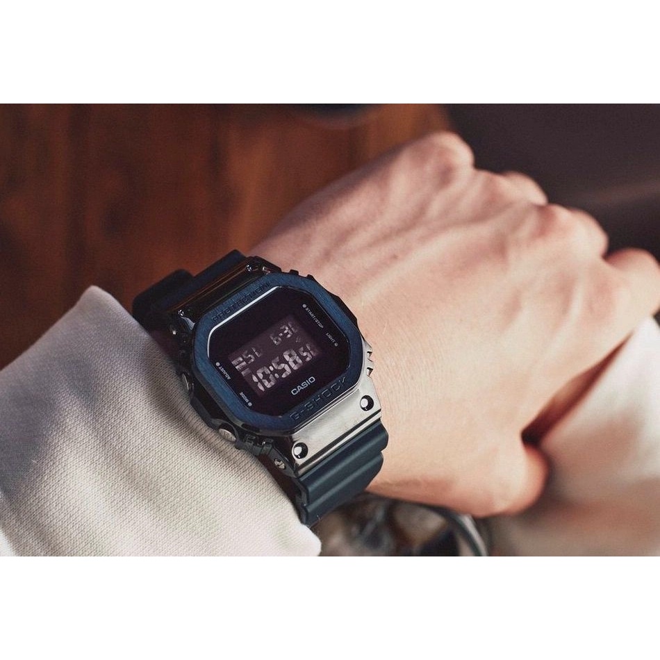 Đồng Hồ Casio Nam Dây Nhựa GSHOCK GM-5600B-1DR Chính Hãng