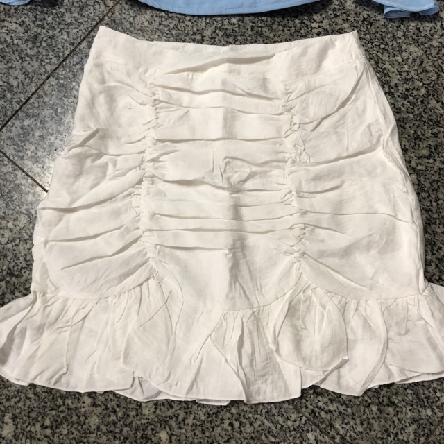 Set áo bẹt vai xanh và chân váy rút nhún