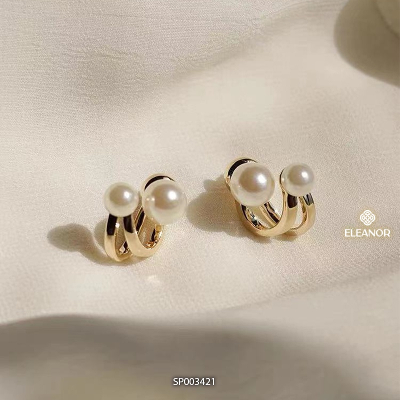 Bông tai nữ chuôi bạc 925 Eleanor Accessories viền chữ C ngọc trai nhân tạo phụ kiện trang sức 3421