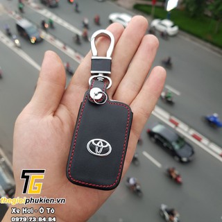 Bao da may viền bảo vệ chìa khóa xe dành cho Toyota Camry 2012-2018 kèm móc đeo Inox