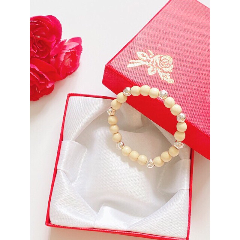 Vòng dâu tằm cho bé mix bi bạc. Dây chun. D1. Tặng kèm hạt dâu + dây dự phòng và hộp đựng