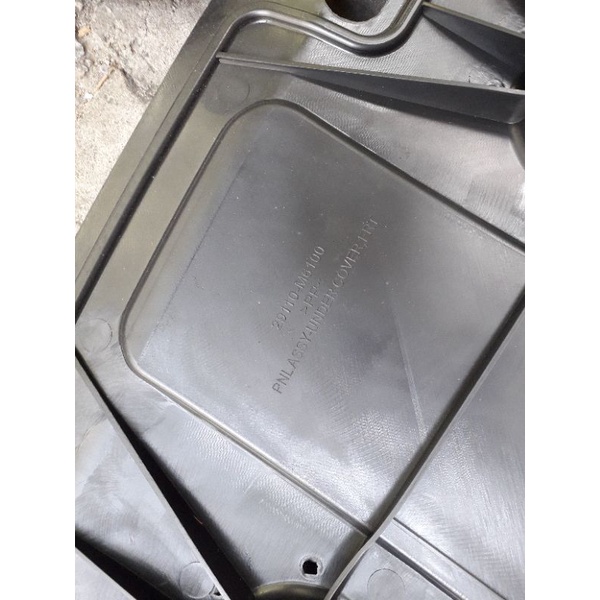 Chắn bùn gầm máy giữa Kia Cerato 2019 - 2020