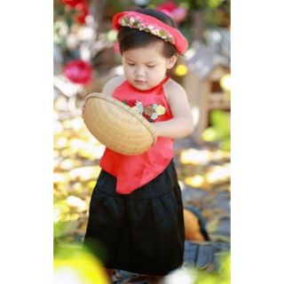 Bộ yếm  cho bé gái( gồm yếm và váy)