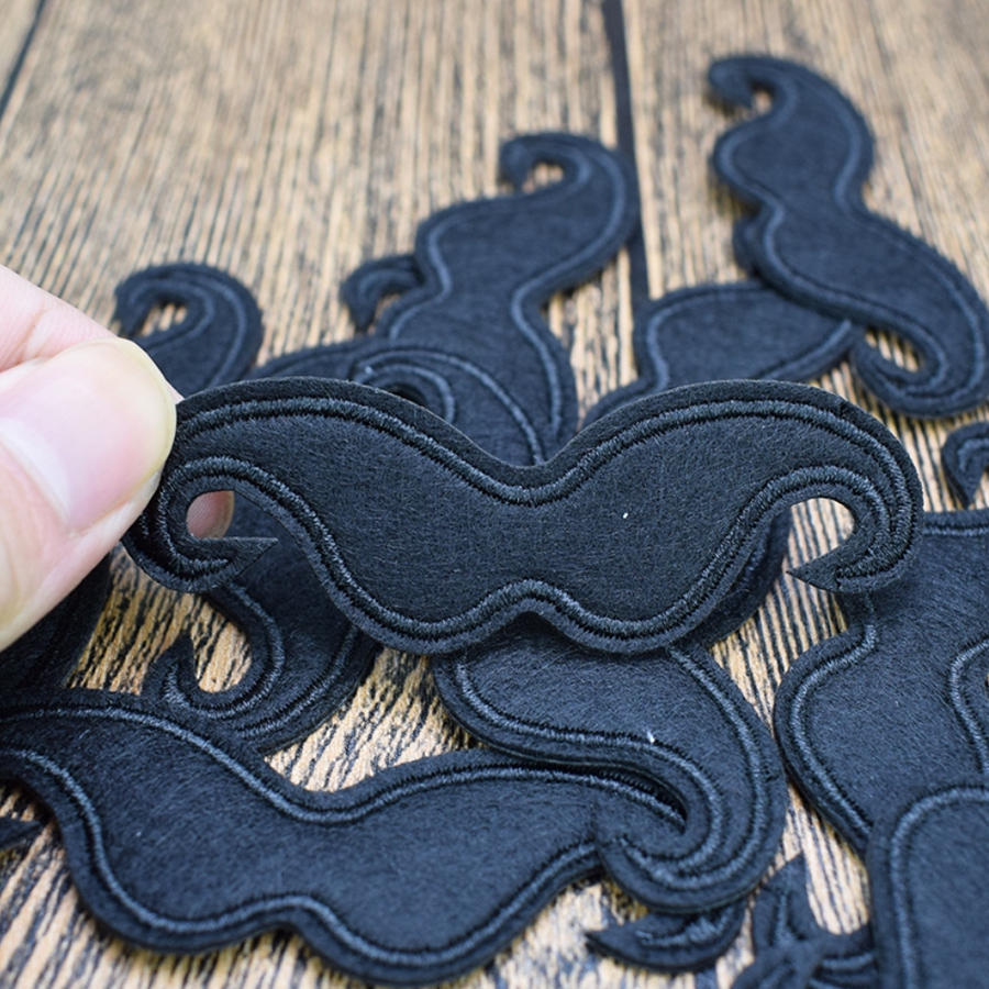 1 Miếng Vá Quần Áo Họa Tiết Hoạt Hình anime Trắng Đen