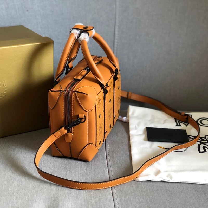 Túi xách cho nam và nữ dáng valy cổ điển thương hiệu MCM cao cấp