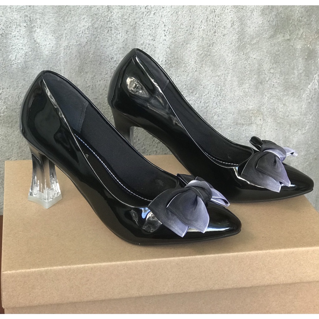 Giày cao gót nơ gót mica màu 3D