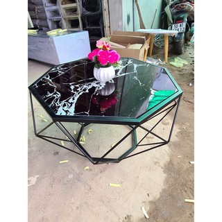 Bàn trà kim cương