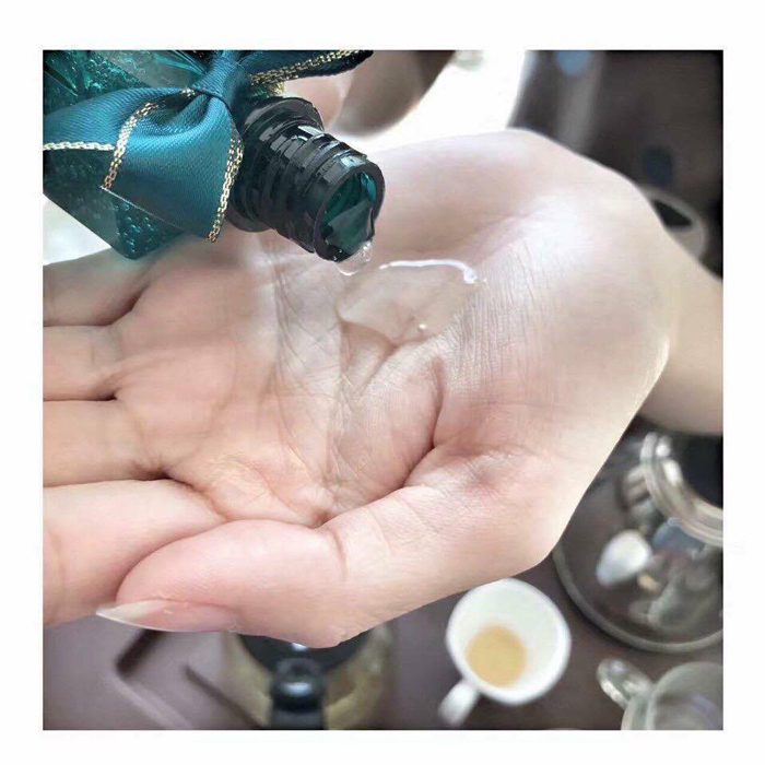 Sữa Tắm Dưỡng Ẩm , Dưỡng Trắng WEILAIYA Trứng Cá Tầm Cavear