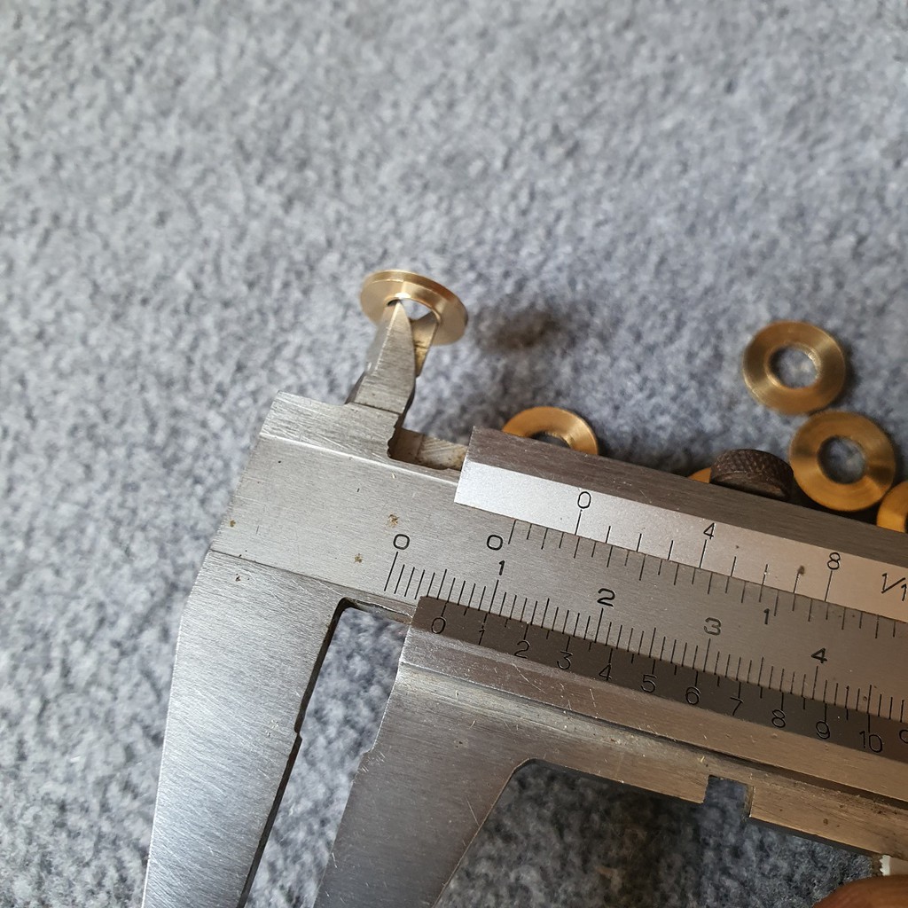 Long đền đồng thau M6