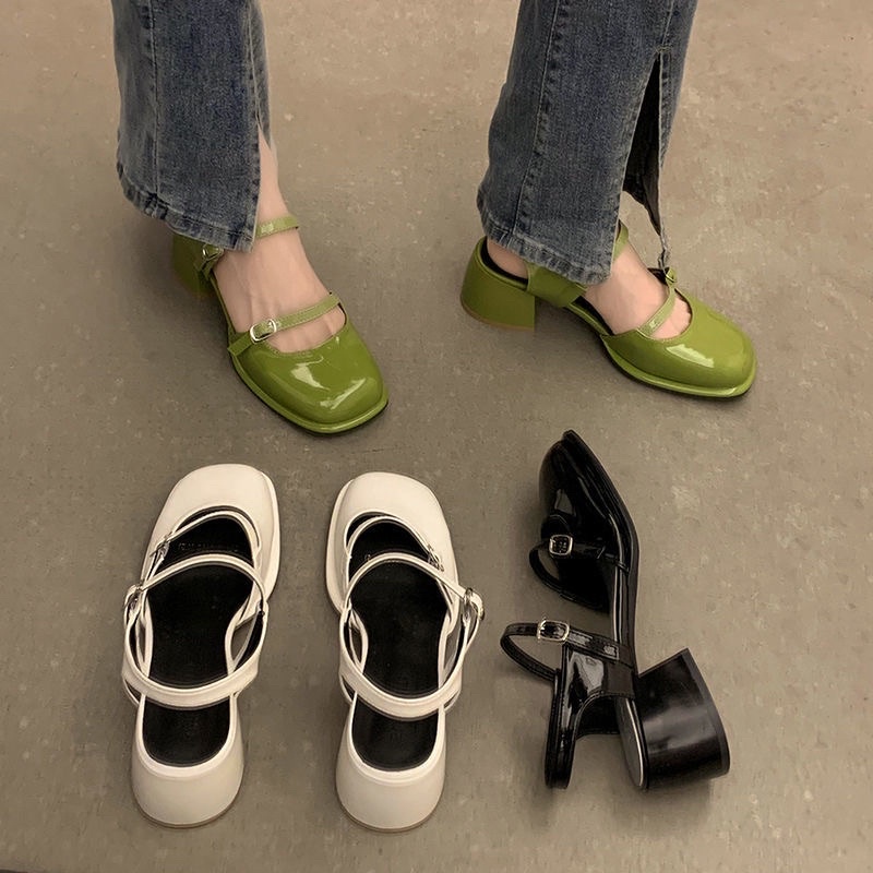 SanDal Búp Bê Gót Vuông