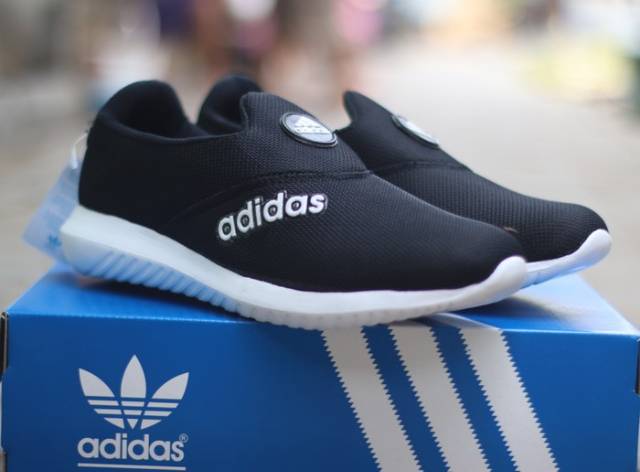 Giày Lười Adidas Thiết Kế Giản Dị Dành Cho Nữ Và Nam