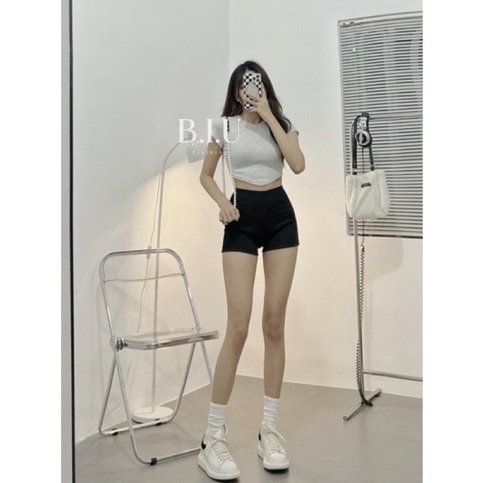 Áo croptop ôm tay ngắn cổ tròn áo vạt tam giác lai nhọn chất len tăm mềm BB0007 BIU Clothing