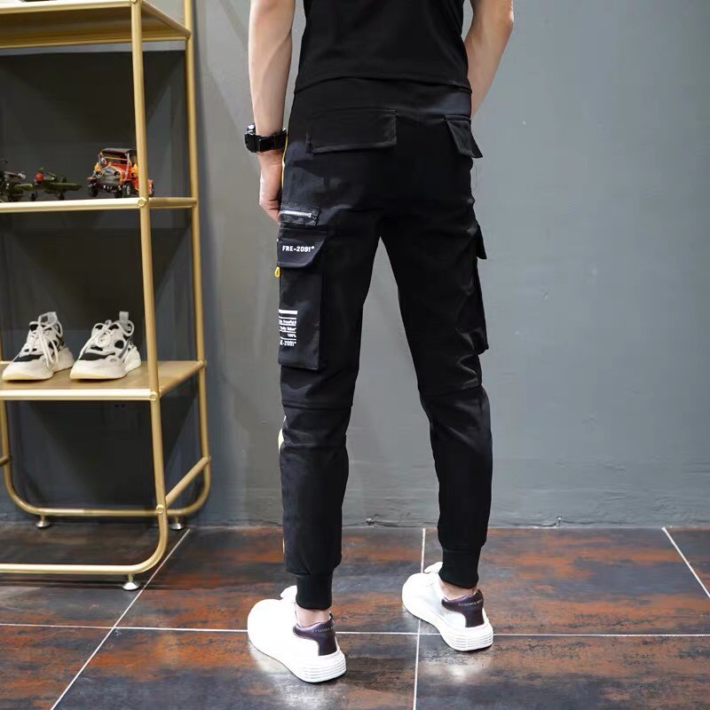 Quần Jogger kaki túi hộp phối line, in chữ có khóa zip unisex nam nữ JKTH20