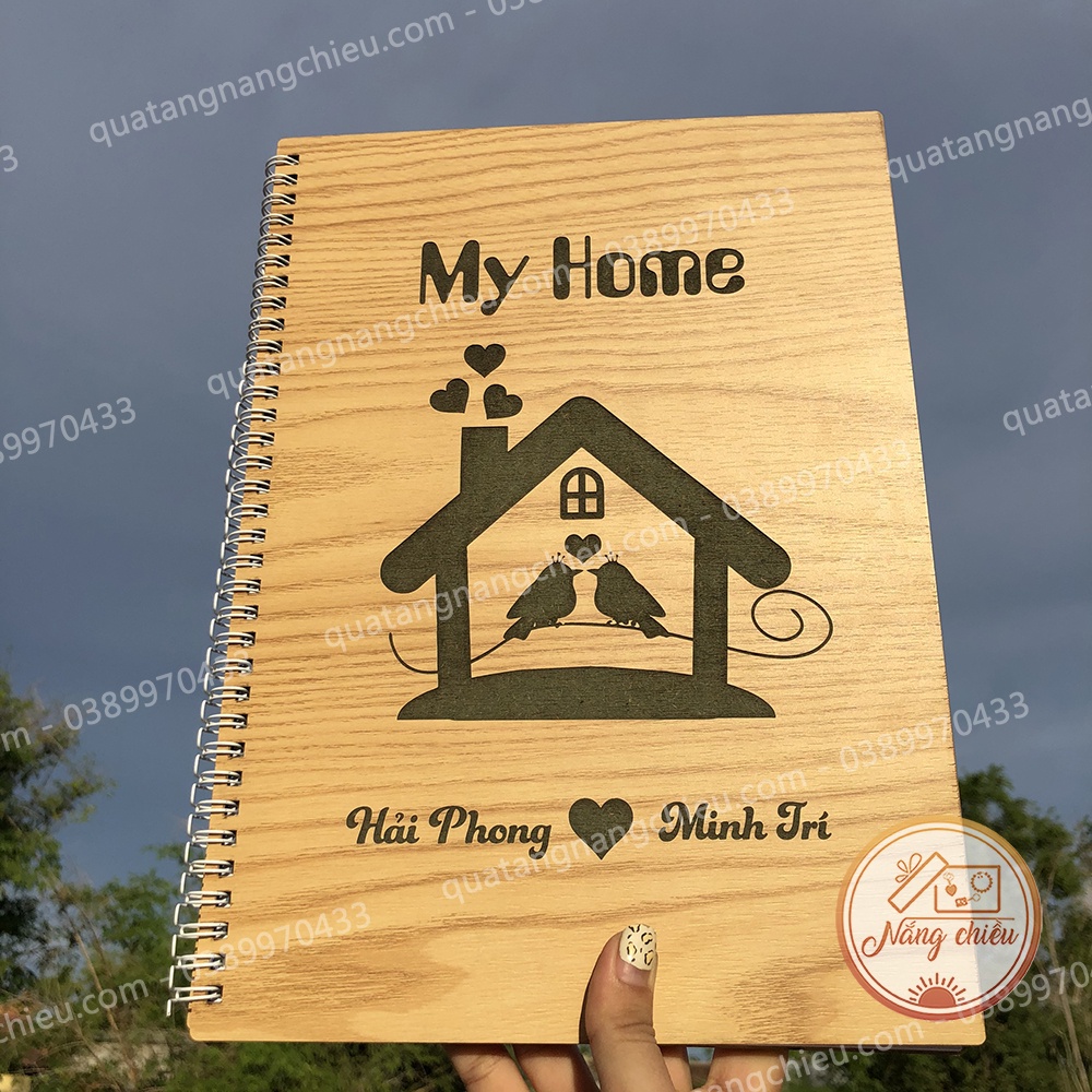 Sổ album bìa gỗ ghi chép kỉ niệm của gia đình - Kích thước 20x30cm - Ruột sổ 100 trang dày dặn