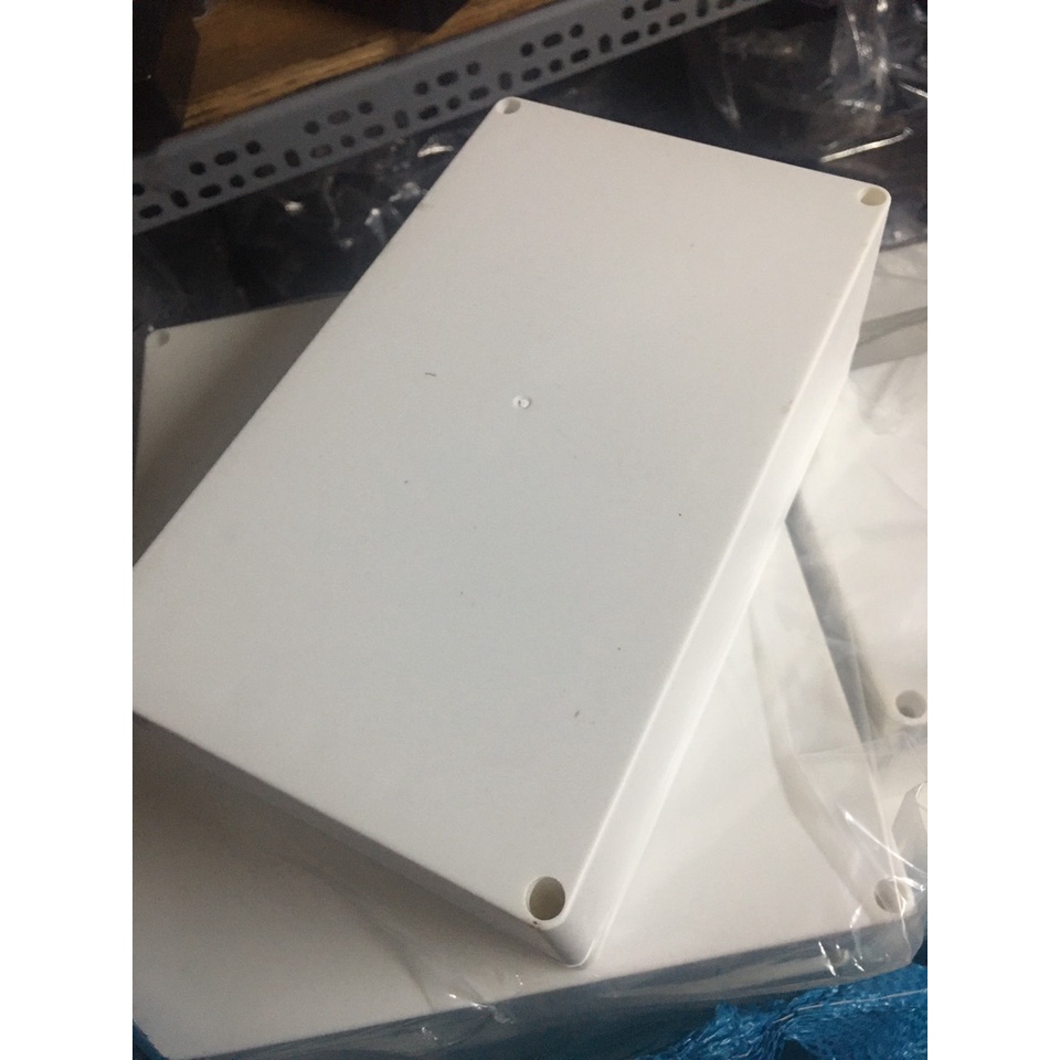Hộp nhựa ABS 200x120x75mm kèm ốc vít và ron cao su chống nước - Hộp nhựa đựng mạch điện tử.