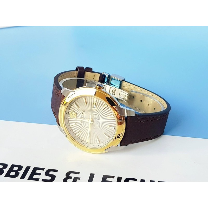 Đồng hồ nam Versace V- Ủban màu gold dây da .
