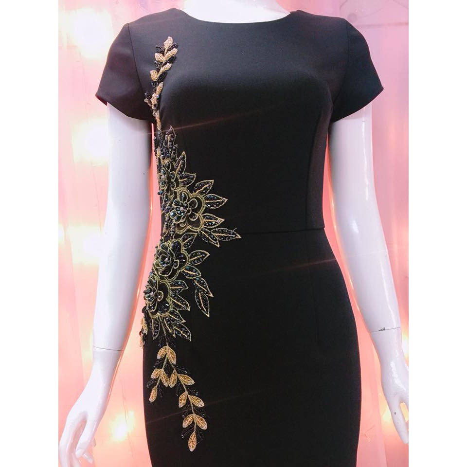 Đầm trung niên thiết kế cao cấp