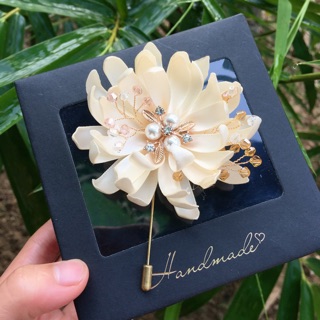 Hoa cài áo- hoa cúc handmade