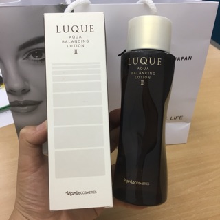 Nước dưỡng cân bằng da Naris Luque Aqua Balancing Lotion II