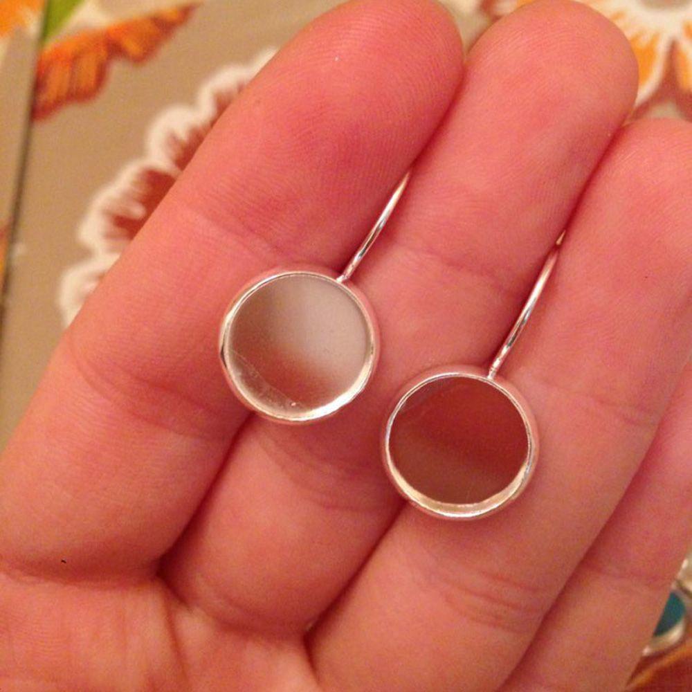 Khay Tròn Bằng Nhựa Để Trưng Bày Đồ Trang Sức Tiện Dụng