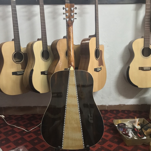 ĐÀN GUITAR MORRIS W40 ( HÀNG ĐÀI LOAN )