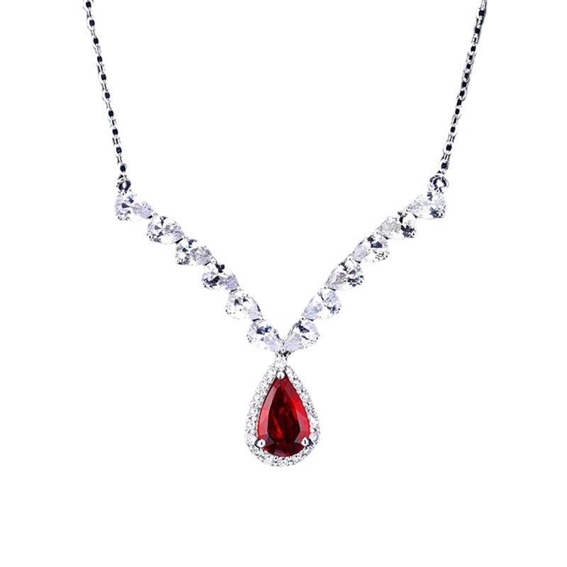 Vòng cổ Mặt Hình Cánh Thiên Thần Đính Đá Zircon Đỏ Thanh Lịch Dành Cho Nữ