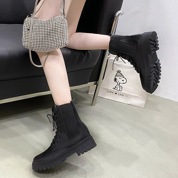 Giày bốt cổ thấp mũi tròn thời trang dành cho nữ
 | BigBuy360 - bigbuy360.vn