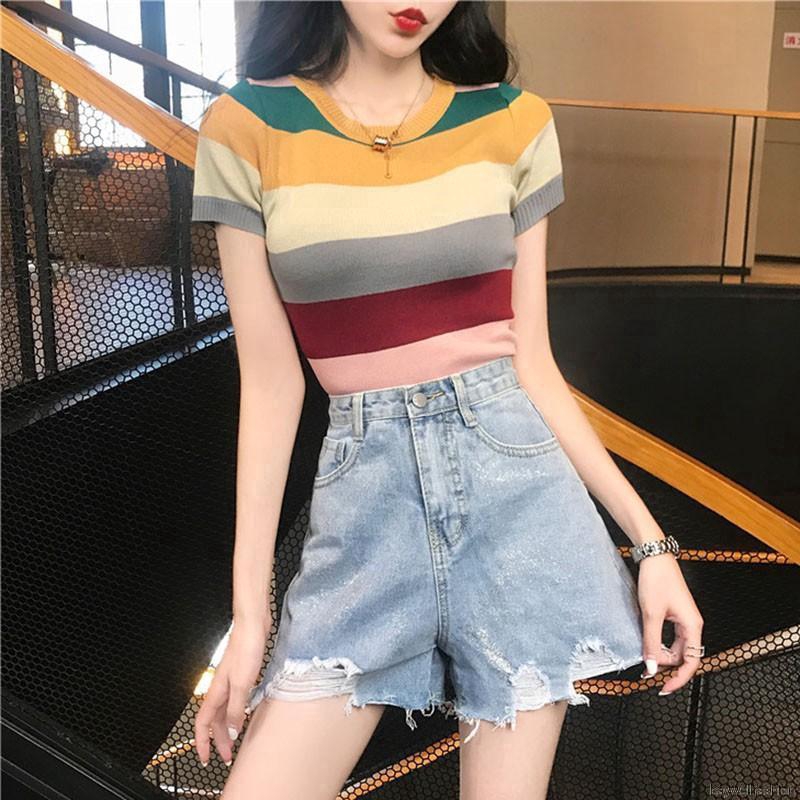 Áo thun kẻ sọc phối nhiều màu