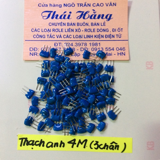 Thạch anh 4 M /3 chân giá cho 20 chiếc